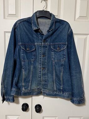 Men's GAP Vintage Denim Jacket - Classic Trucker Style